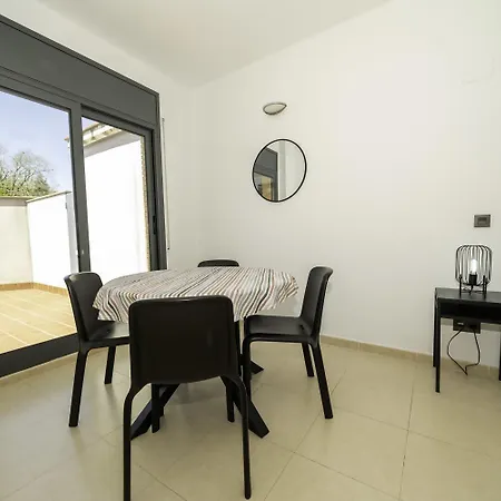 Precioso Con Gran Terraza Y Piscina P * Тосса-де-Мар
