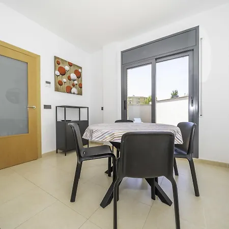 Precioso Con Gran Terraza Y Piscina Apartment