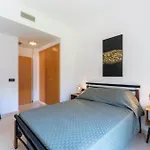 Precioso Con Terraza Y Piscina Apartamento