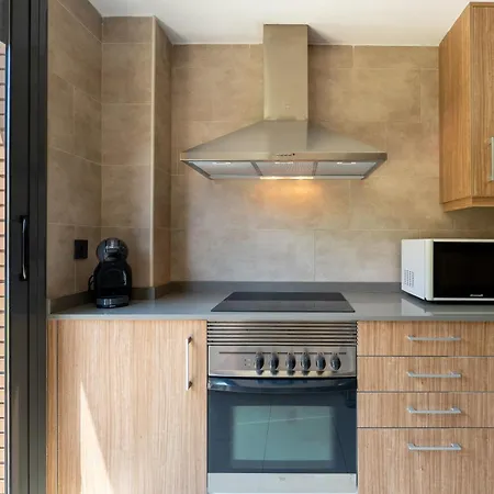 Apartamento Precioso Con Terraza Y Piscina *